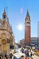 Bellevue Luxury Rooms – San Marco Luxury