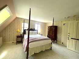 Adair Country Inn and Restaurant