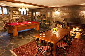 Adair Country Inn and Restaurant