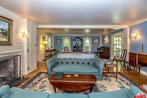 Adair Country Inn and Restaurant