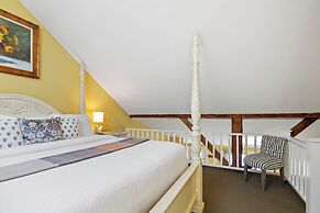 Hartstone Inn