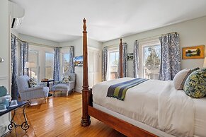Hartstone Inn