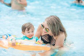 Calypso Cay Vacation Villas