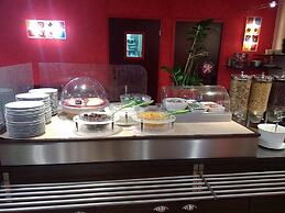 The Originals City, Hôtel Éden