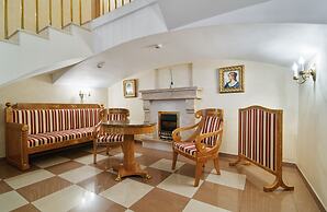 Aristocrat Boutique Hotel