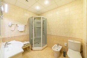 Aristocrat Boutique Hotel