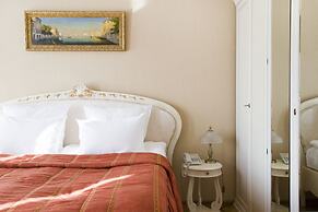 Aristocrat Boutique Hotel