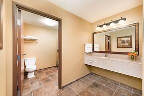 Best Western Plus Kelly Inn & Suites