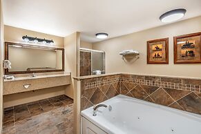 Best Western Plus Kelly Inn & Suites