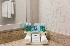 Holiday Inn Express & Suites Brampton by IHG