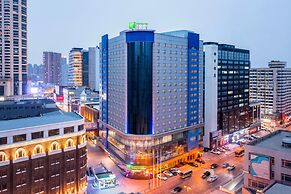 Holiday Inn Express Dalian City Centre by IHG