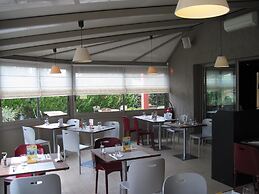 Campanile Epernay Dizy