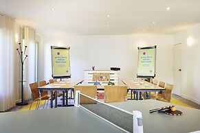 greet Hotel Versailles - Voisins Le Bretonneux