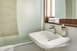 greet Hotel Versailles - Voisins Le Bretonneux