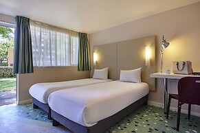 greet Hotel Versailles - Voisins Le Bretonneux