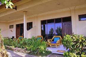 New Adirama Beach Hotel