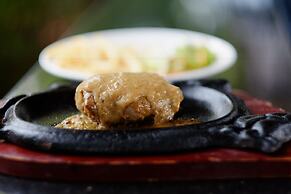 New Adirama Beach Hotel