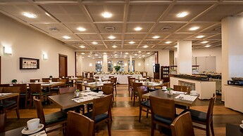 C-Hotel Neve Illan