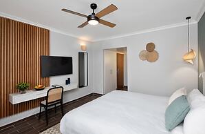 C-Hotel Neve Illan