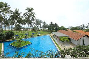 The Blue Water - Bawa Heritage - City Resort Hotel