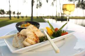 The Blue Water - Bawa Heritage - City Resort Hotel