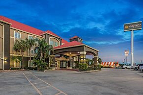 La Quinta Inn & Suites by Wyndham Corpus Christi Airport