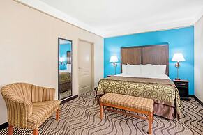 La Quinta Inn & Suites by Wyndham Corpus Christi Airport