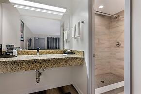 Rodeway Inn Lyons - La Grange