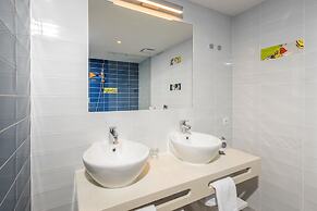 Pharos Hvar Bayhill Hotel