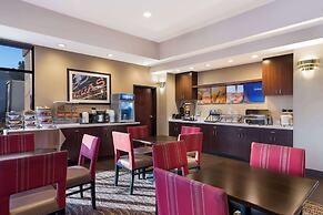 Comfort Inn & Suites Las Vegas - Nellis