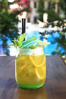 DoubleTree by Hilton Bodrum Marina Vista