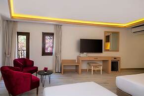 DoubleTree by Hilton Bodrum Marina Vista