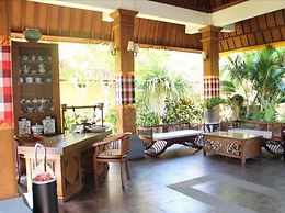 Besakih Beach Hotel