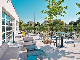 ibis Styles Lyon Meyzieu Arena Stadium