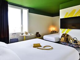 ibis Styles Lyon Meyzieu Arena Stadium