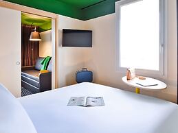 ibis Styles Lyon Meyzieu Arena Stadium