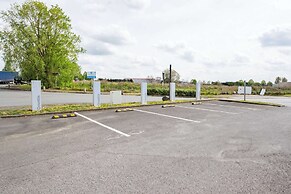 KYRIAD VALENCIENNES SUD – Rouvignies