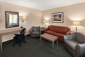 La Quinta Inn & Suites by Wyndham San Antonio Medical Ctr NW