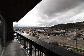 Divya Sutra Plaza and Conference Centre, Vernon, BC