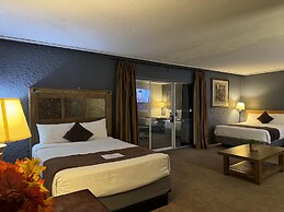 Divya Sutra Plaza and Conference Centre, Vernon, BC