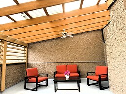 Divya Sutra Plaza and Conference Centre, Vernon, BC