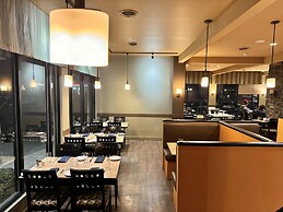 Divya Sutra Plaza and Conference Centre, Vernon, BC