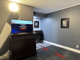 Divya Sutra Plaza and Conference Centre, Vernon, BC