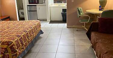 New Sungate Motel