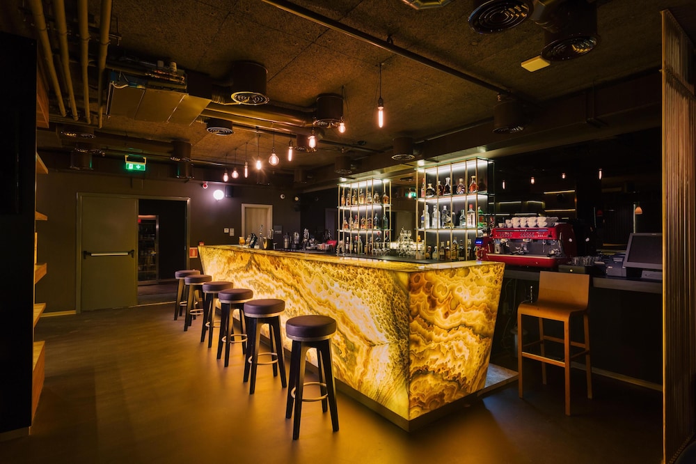 DoubleTree by Hilton Cluj – City Plaza