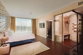 DoubleTree by Hilton Cluj – City Plaza