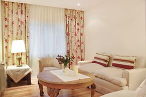 Kau Yatun Hotel Boutique