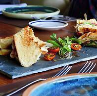 Kau Yatun Hotel Boutique