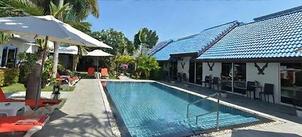 Phuket Airport Hotel