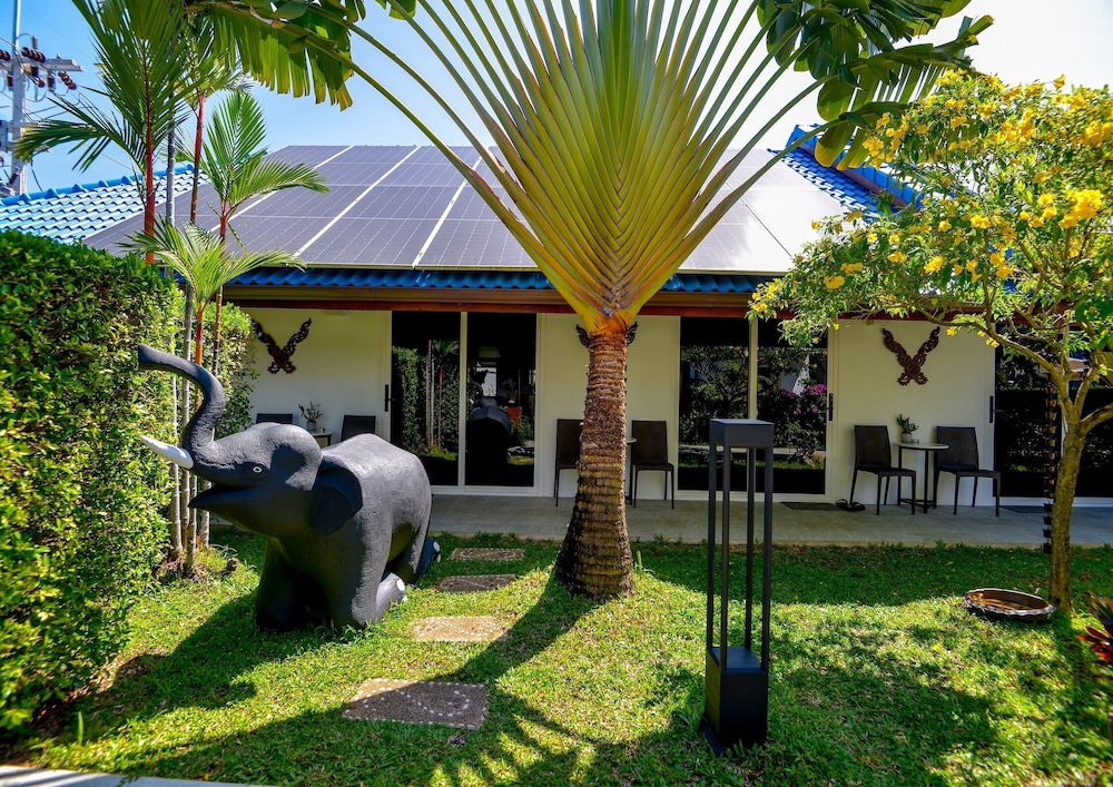 Phuket Airport Hotel